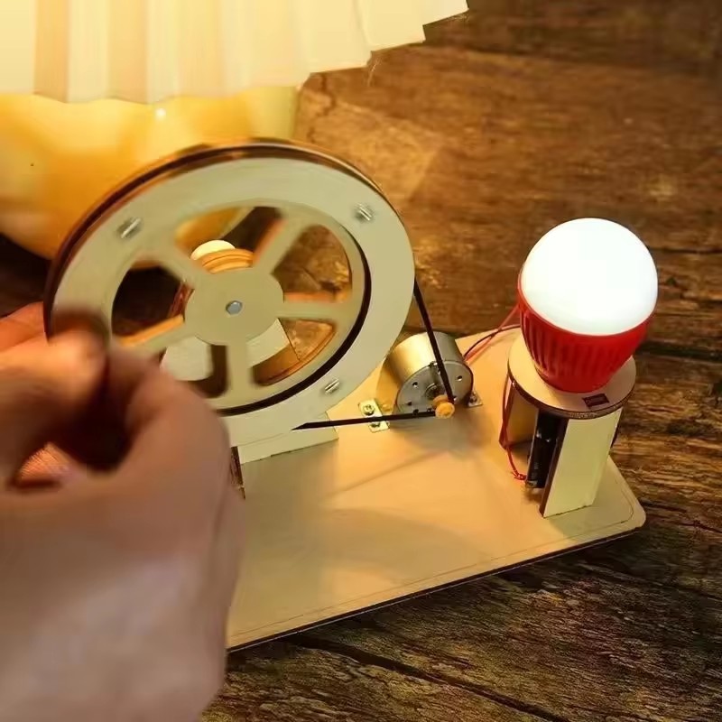 DIY Hand Crank Generator Scien - Renewable Energy Demonstration Kit のレビューと価格