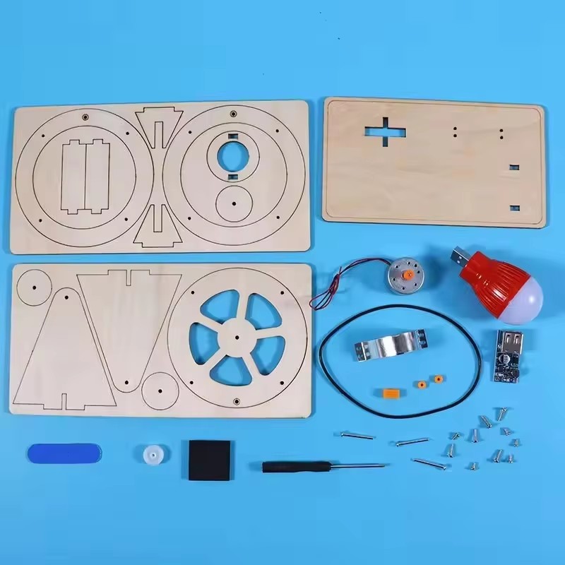 DIY Hand Crank Generator Scien - Renewable Energy Demonstration Kit のレビューと価格